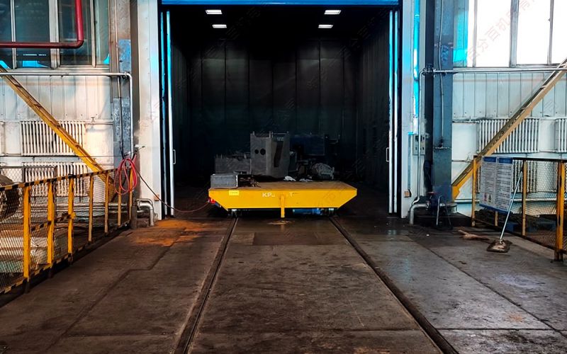 有軌電動平板車的電池壽命是多久？